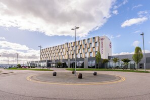 Exterior - Crowne Plaza Aberdeen Airport by IHG (Aberdeen)