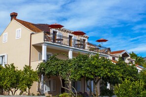 Front of property - Green Park Apartments (Dubrovnik)