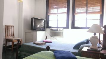 Nôi (giường cho trẻ sơ sinh) miễn phí