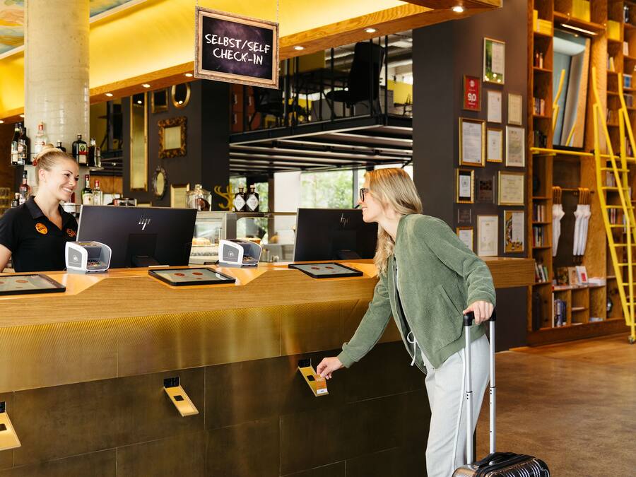 Check-in/check-out kiosk