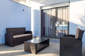 Deluxe Double Room Terrace Sea View | Mørklægningsgardiner, strygejern/strygebræt, gratis Wi-Fi, sengetøj