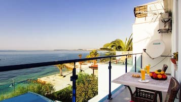 Panoramic Apartment, Terrace, Sea View | Balcony
