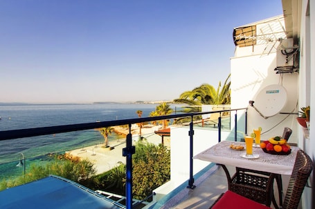 Panoramic Apartment, Terrace, Sea View | Balcony. Beachfront Villa Mediteran
