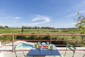 Apartment 1 Bedroom and Living room | Terrace/patio - Garden & City Aix en Provence - Puyricard (Aix-en-Provence)