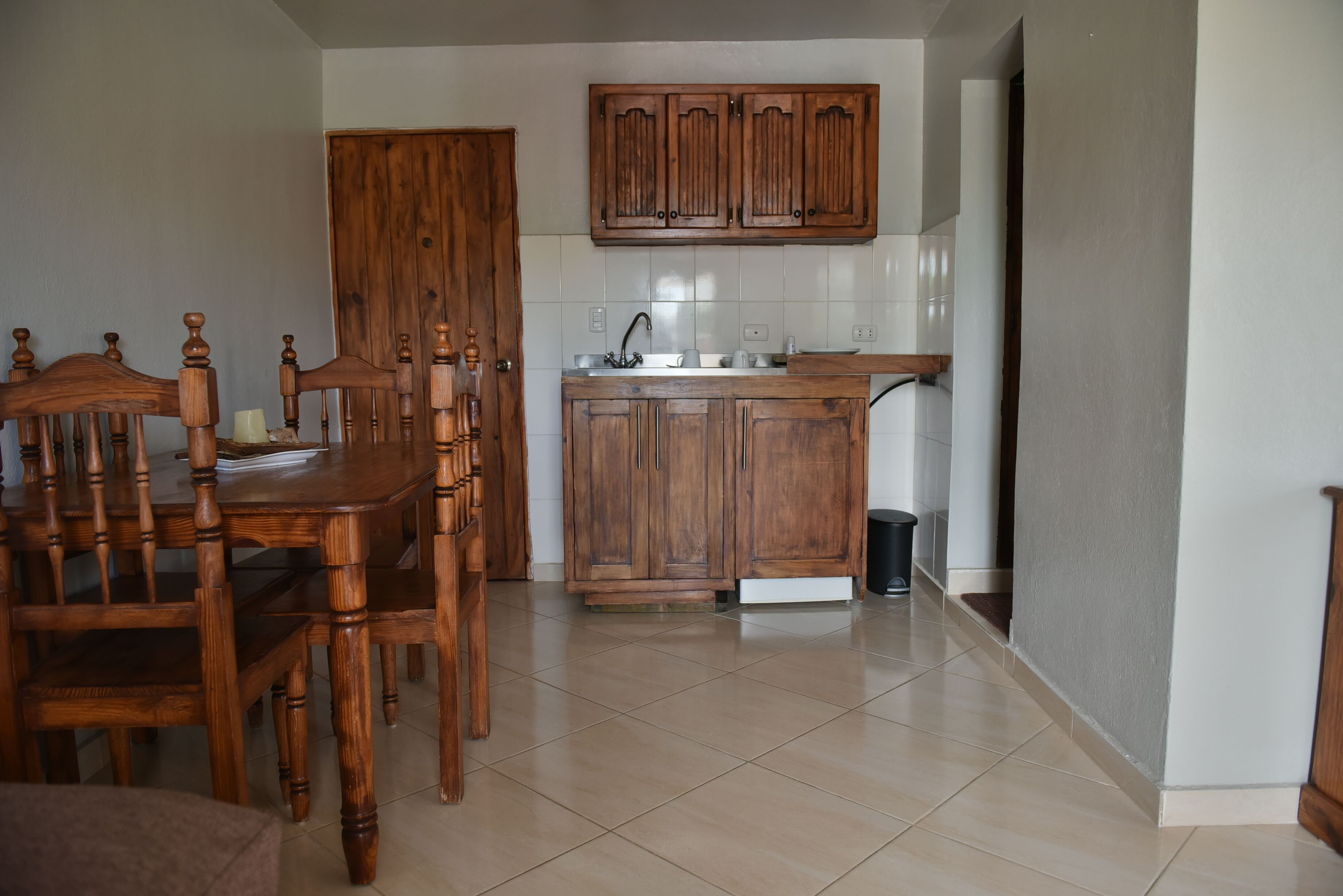 deluxe studio suite | in-room safe, desk, iron/ironing board, free wifi