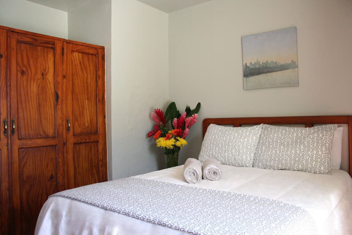 Beach Front Standard Room | Brankas, meja kerja, setrika/meja setrika, dan Wi-Fi gratis