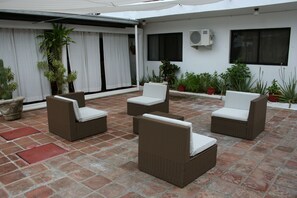 BBQ/picnic Area - Hotel Zapata (Boca Chica)