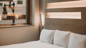 Decoración personalizada, muebles diferentes y escritorio