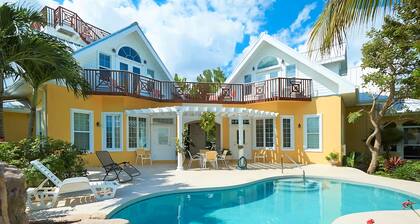 Shangri-La Boutique Bed & Breakfast