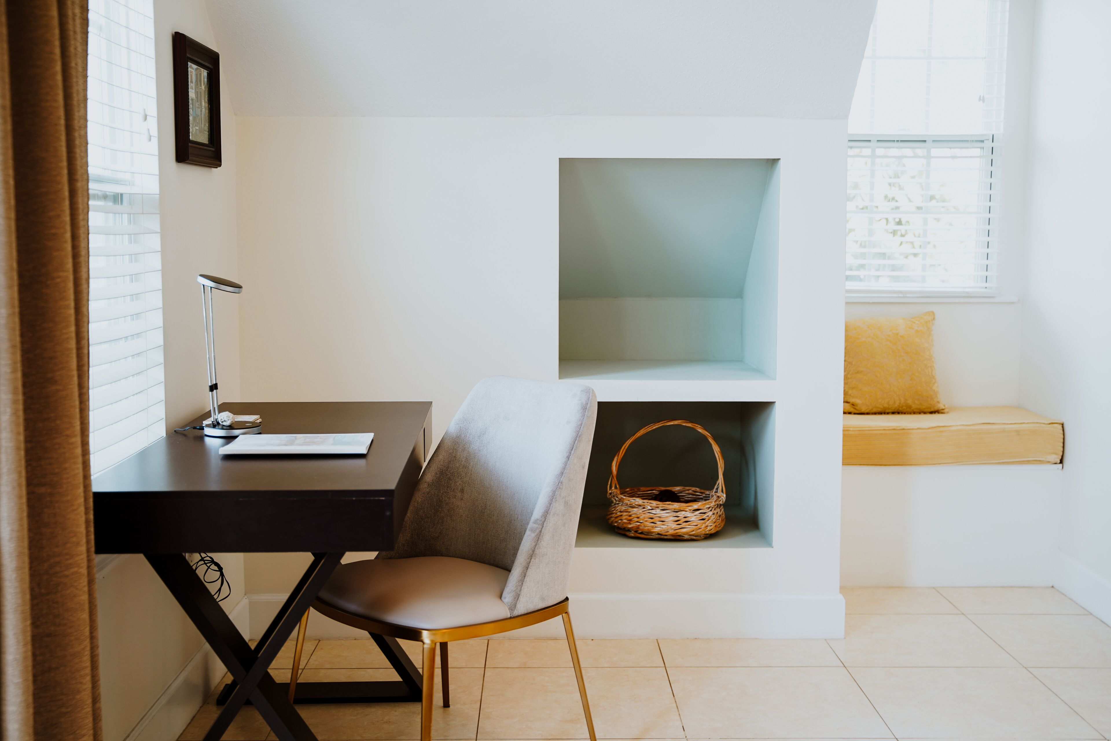 apartment, 2 bedrooms, lake view | 1 bedroom, in-room safe, rollaway beds, free wifi