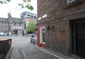 Street view - Edinburgh Reserve Apartments Old Town (Edinburgh)