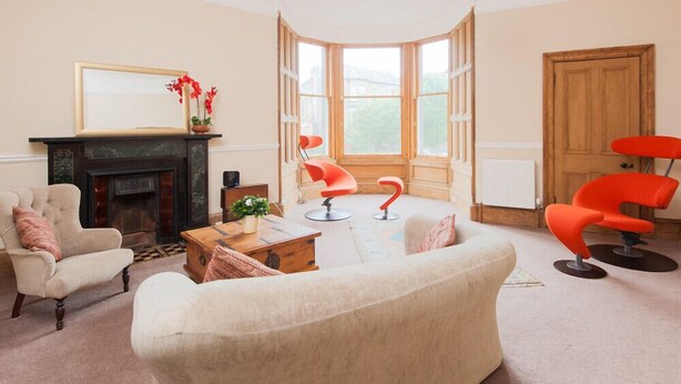 Living area - Edinburgh Reserve Apartments Newington (Edinburgh)