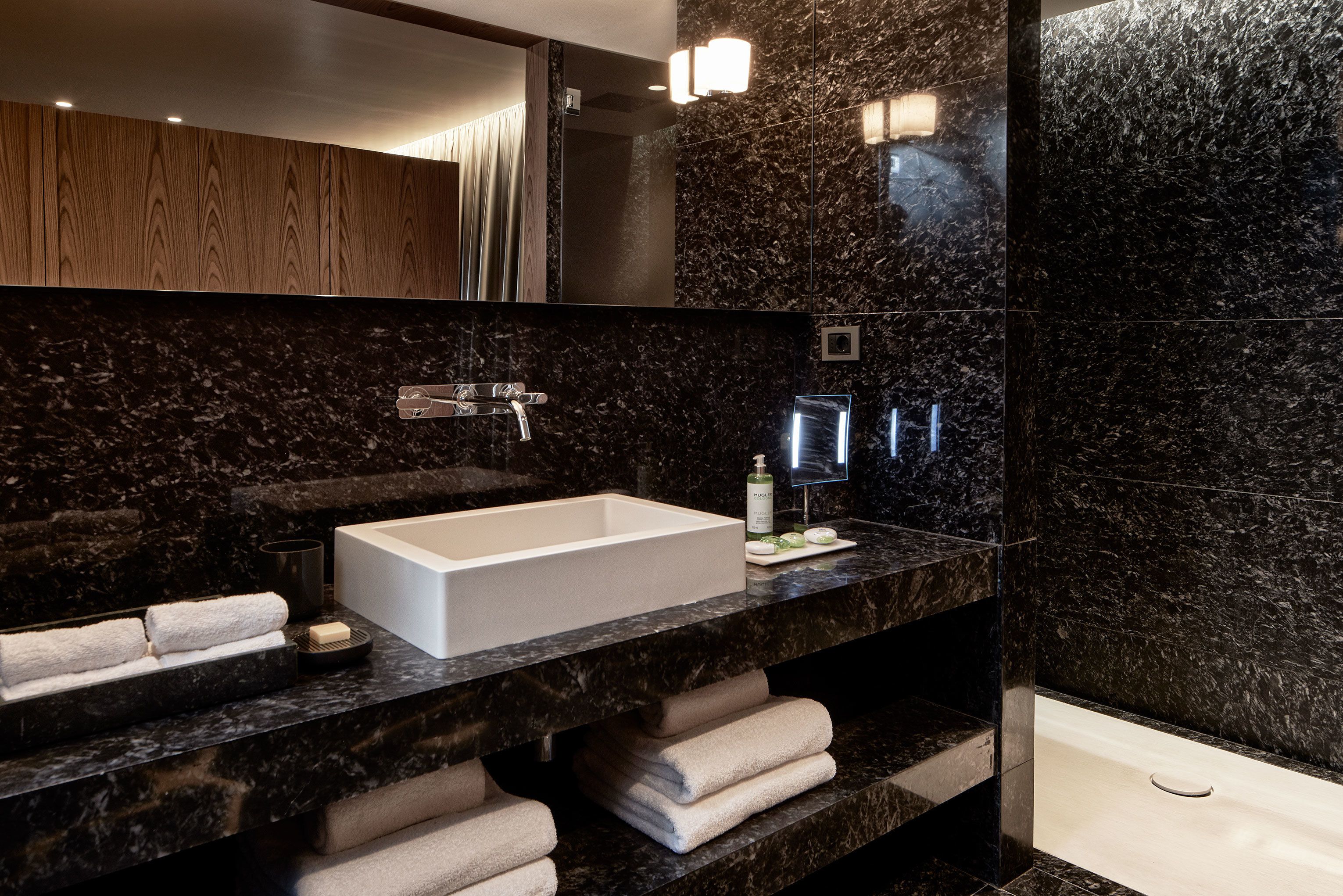 hellenic suite, acropolis view | bathroom | shower, rainfall showerhead, designer toiletries, hair dryer