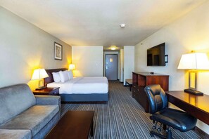 Pillowtop beds, in-room safe, desk, laptop workspace