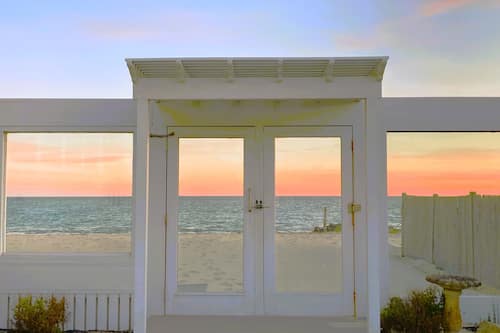 Private beach, white sand, sun loungers, beach umbrellas