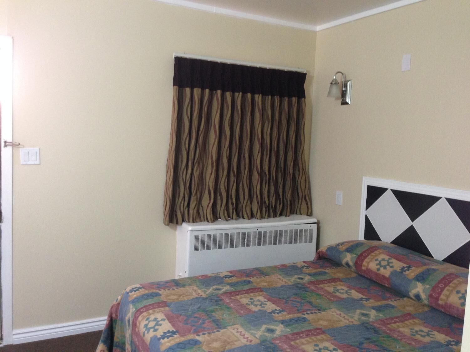 Photo - Davidson Motel