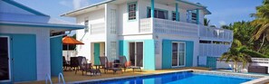 Outdoor pool - Cayman Brac Beach Villas (West End)