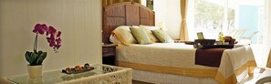 Maison Panoramique, 3 chambres, vue plage, en front de plage | Coffres-forts dans les chambres, décoration personnalisée