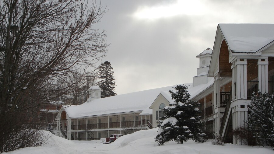 Fairbanks Inn