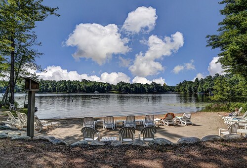 Lake Forest Resort & Club