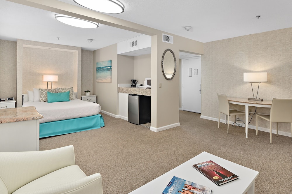 Brighton Suites Hotel
