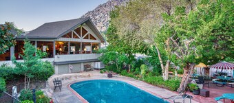 Piazza's Pine Cone Inn