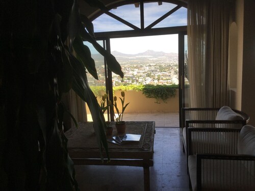 Sunrise Cove Luxury Penthouse