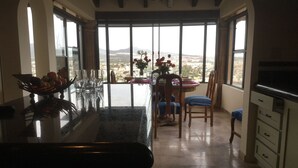 Premium Penthouse, 2 Bedrooms, Balcony, Ocean View | Living area - Sunrise Cove Luxury Penthouse (Cabo San Lucas)