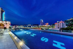 Seasonal outdoor pool - HS Tourist Hotel (Yeosu)
