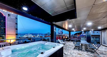 HS Tourist Hotel