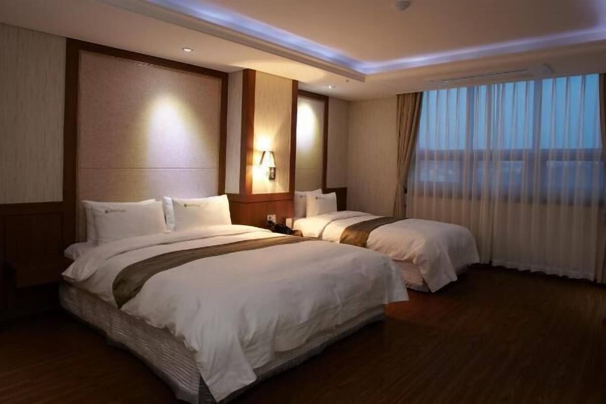 Desk, laptop workspace, blackout curtains, soundproofing