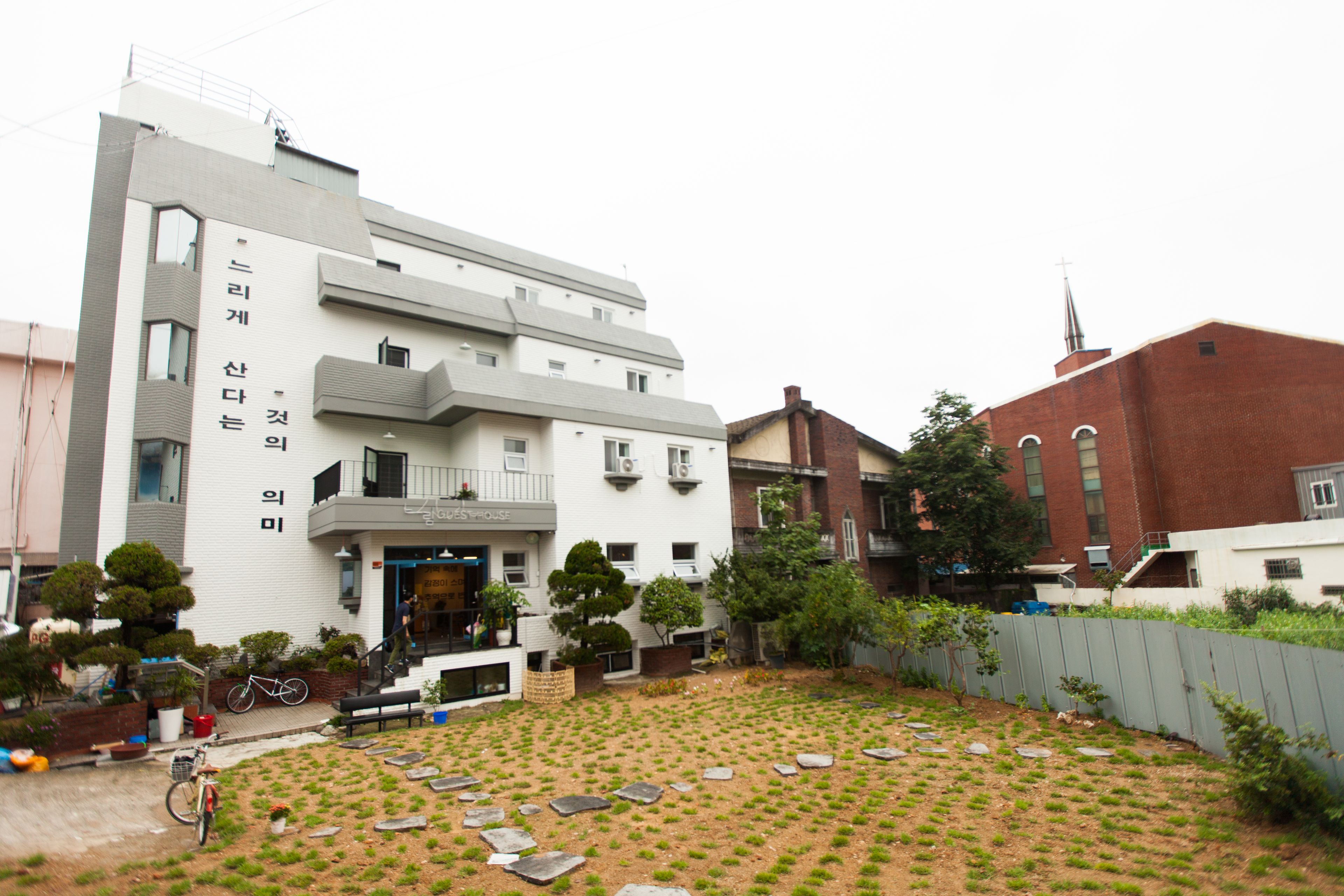 واجهة المنشأة