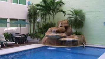 Piscine extérieure