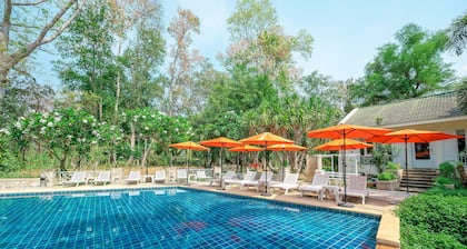 Comsaed River Kwai Resort