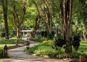 Property grounds - Comsaed River Kwai Resort (Kanchanaburi)