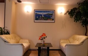 Sala de estar en el lobby