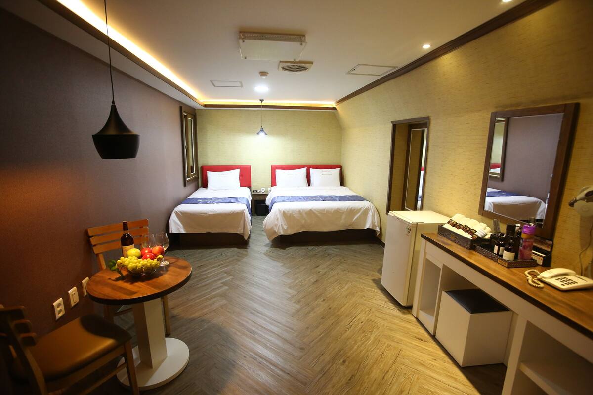 Family Triple Room | WiFi (free), bed sheets