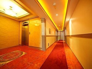 Hallway - Island Motel (Yeosu)