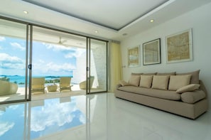 Room, 3 Bedrooms | Living room | Flat-screen TV, DVD player - 3 Bedroom Sea View Villa Escape SDV086-By Samui Dream Villas  (Koh Samui)