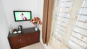 1 bedroom, minibar, desk, free WiFi