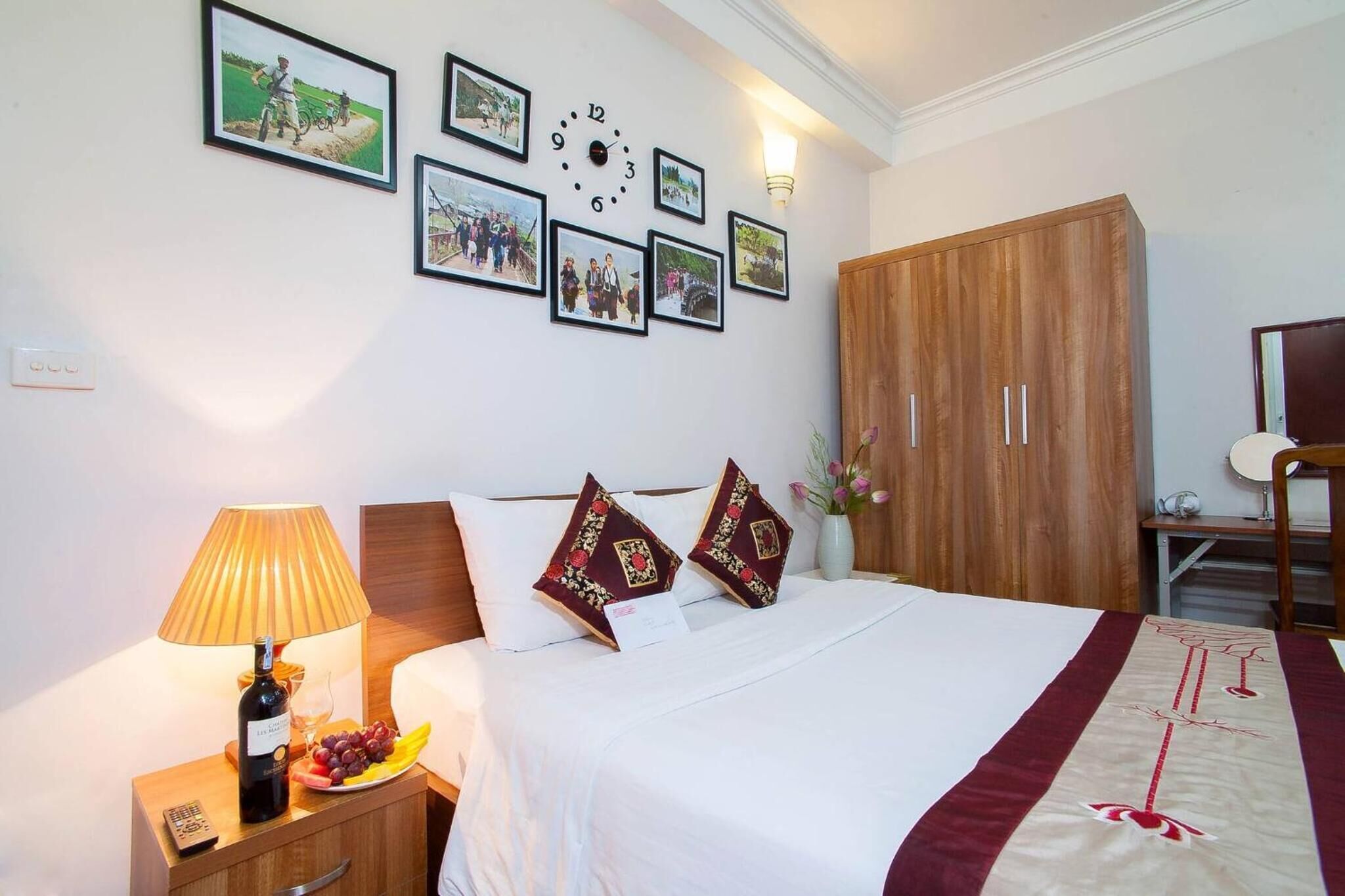 Photo - Bluebell Hotel