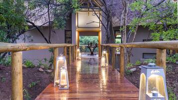 1 chambre, literie de qualité supérieure, surmatelas