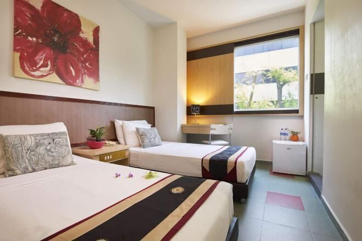 In-room safe, desk, iron/ironing board (on request), free WiFi