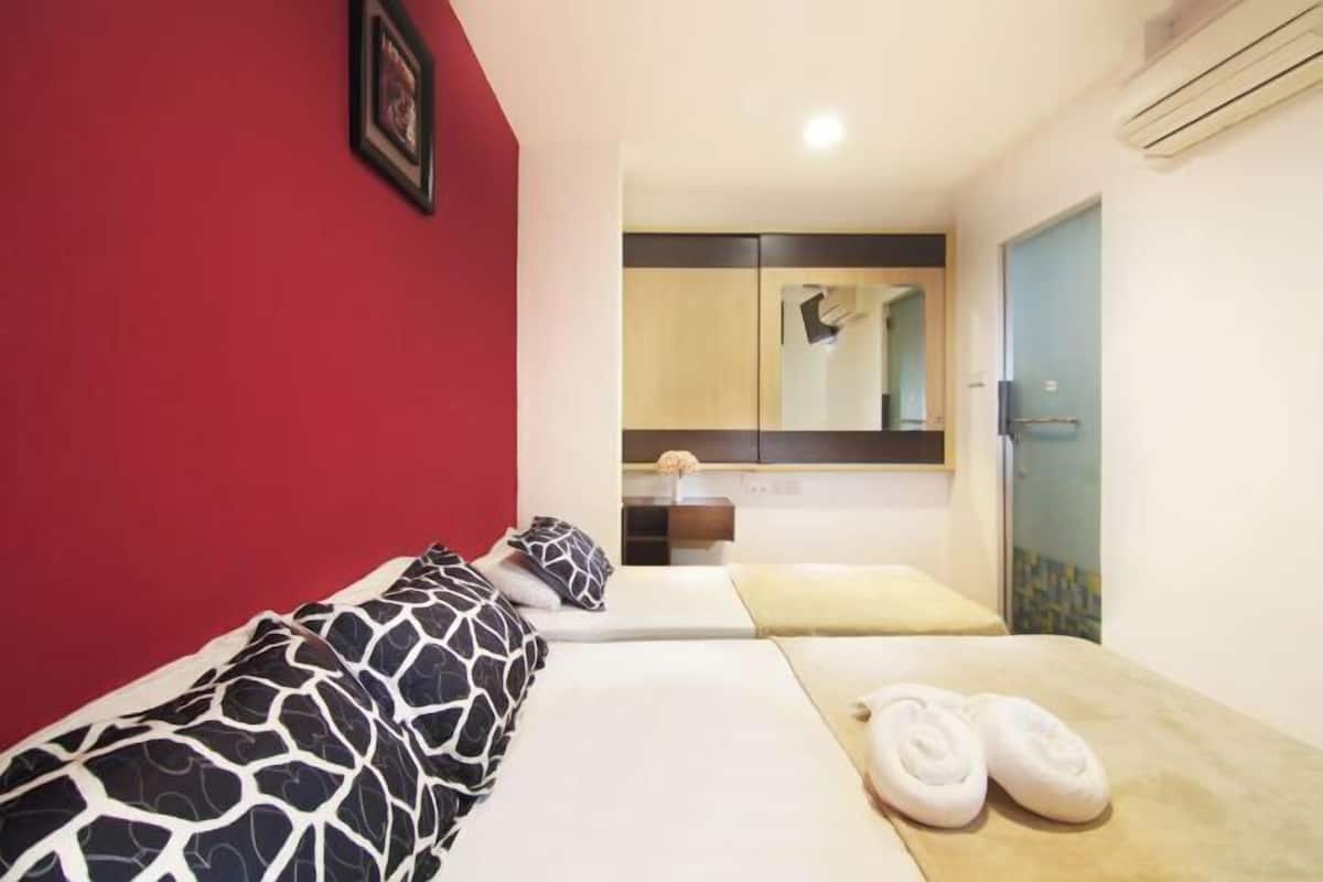 In-room safe, desk, iron/ironing board, free WiFi