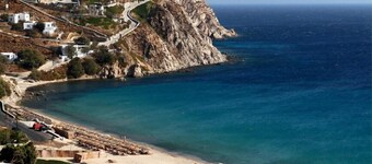 Elia White Residence