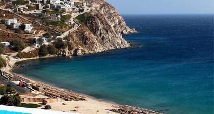 Elia White Residence