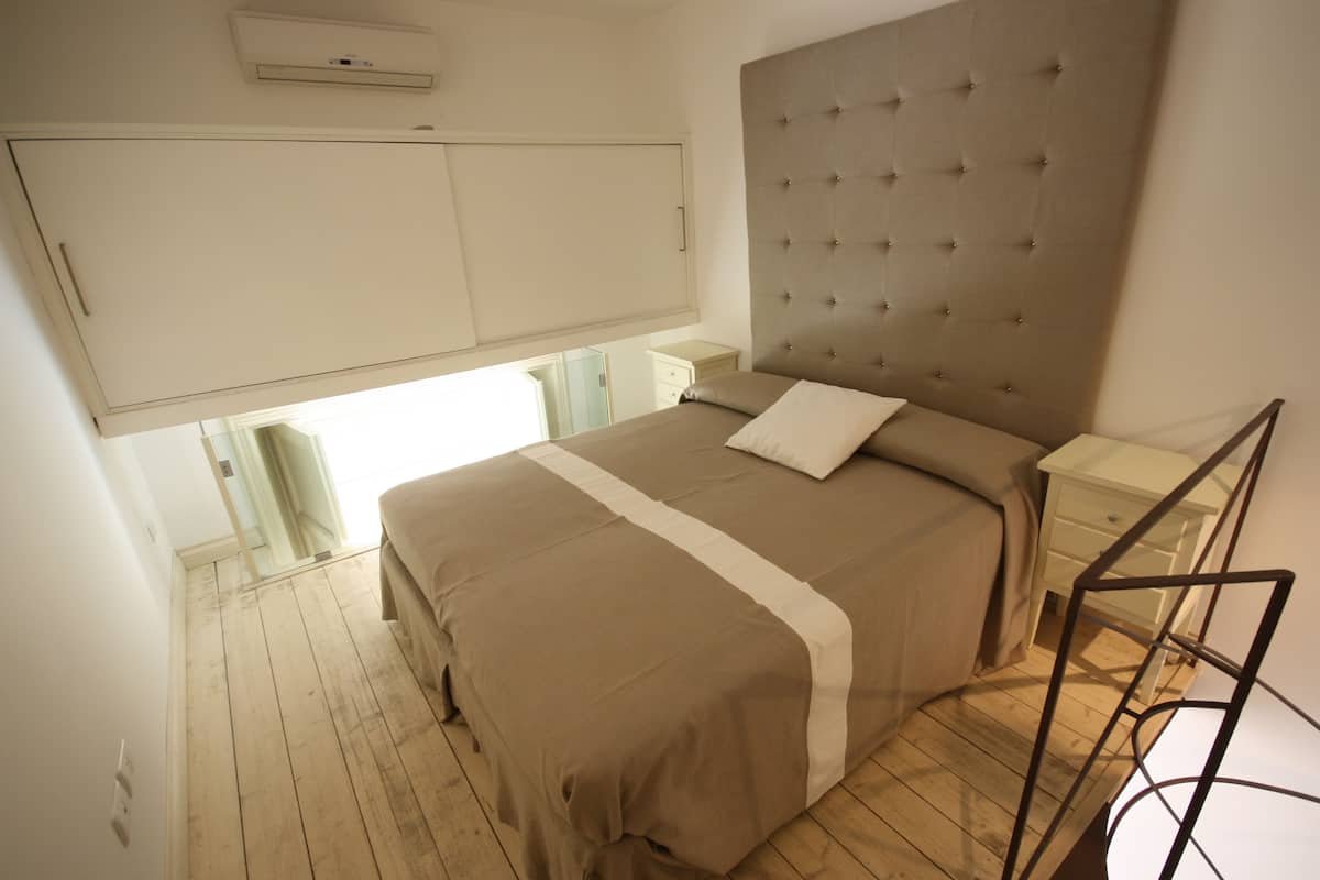 Down duvets, soundproofing, iron/ironing board, travel cot