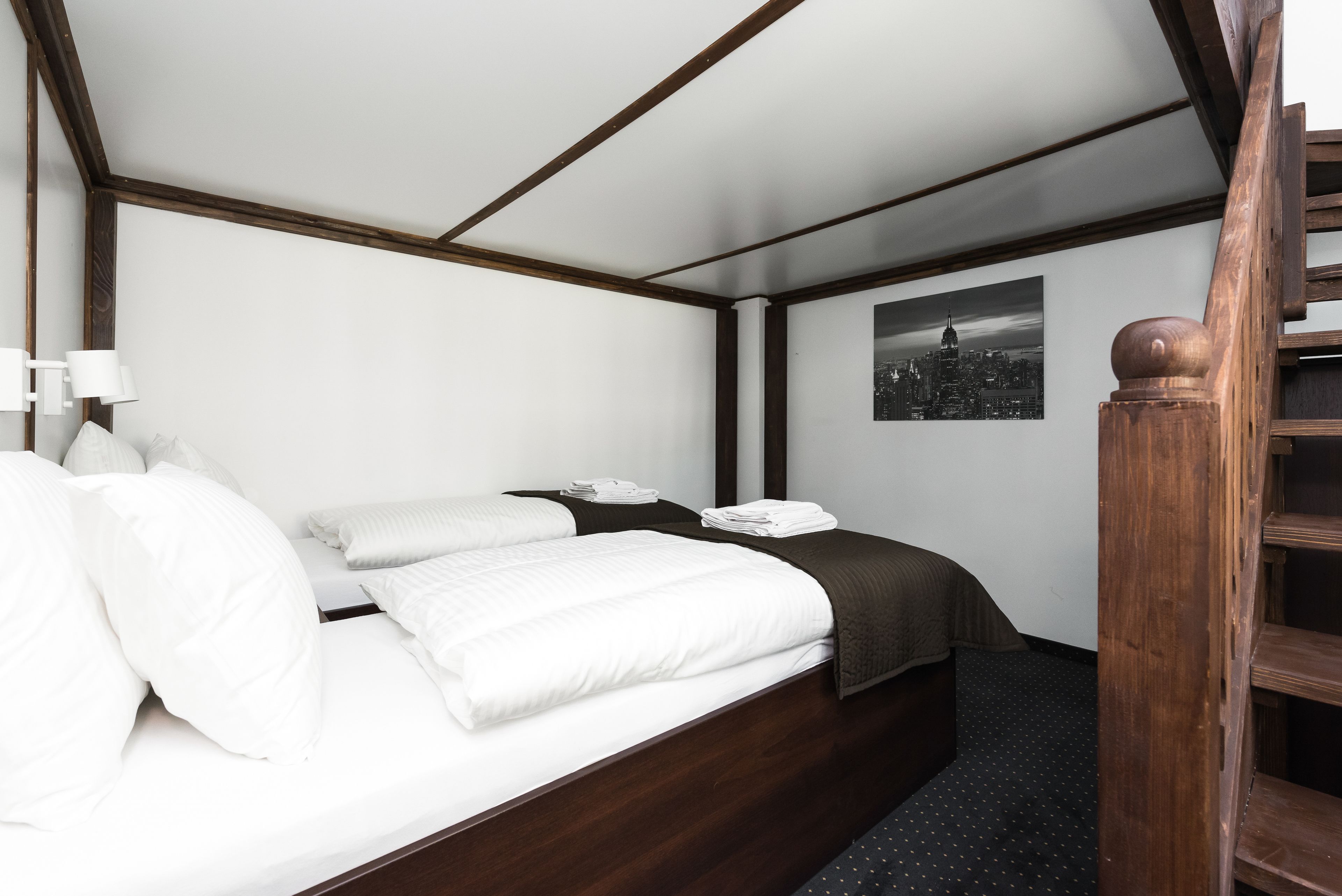 city penthouse, 1 bedroom | in-room safe, desk, laptop workspace, soundproofing