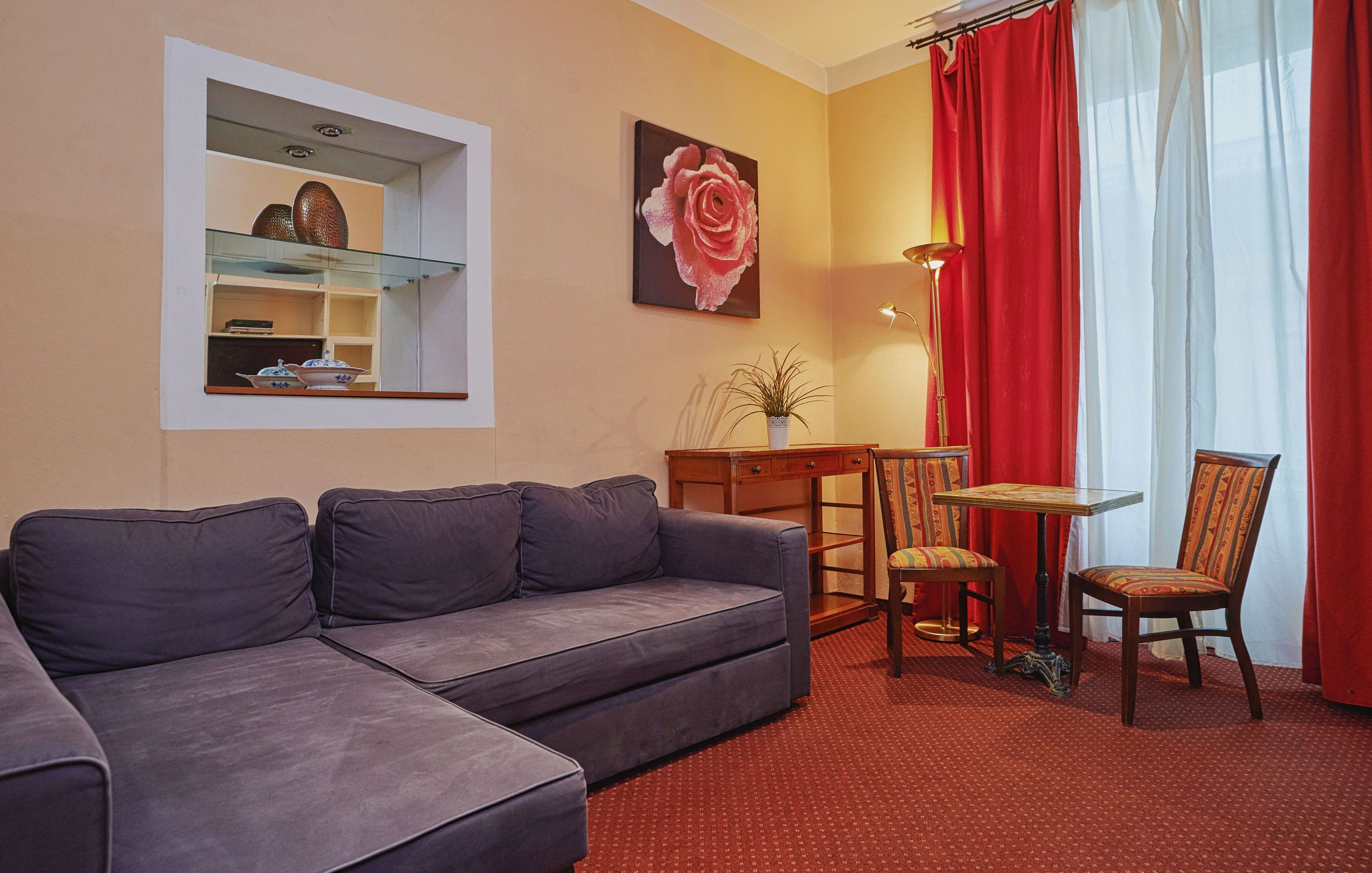 Photo - Rembrandt Aparthotel