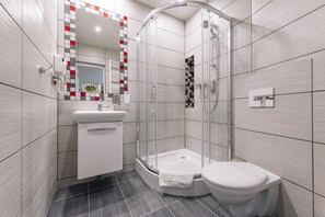Bathroom - Rembrandt Aparthotel (Kraków)